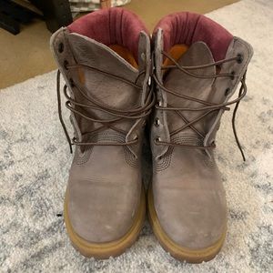 Timberland Women’s Boots Grey and Maroon